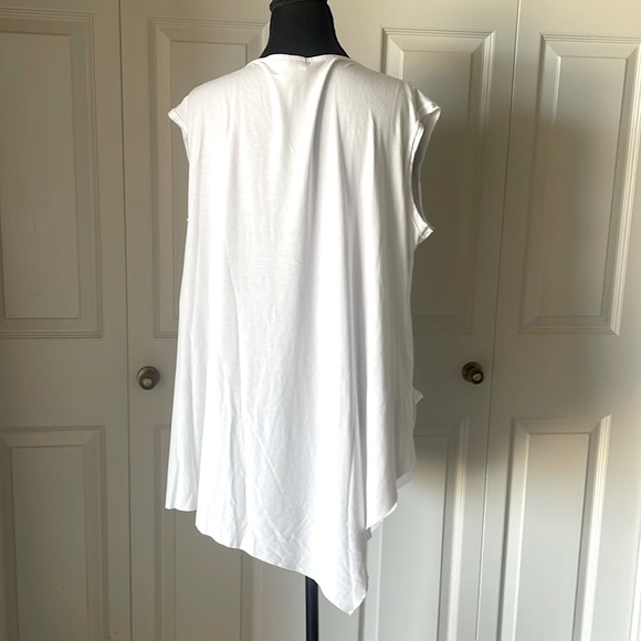 Ruby Jane | Sleeveless everyday cupro splice top. White. Size 1X. Made USA - Picture 2 of 6